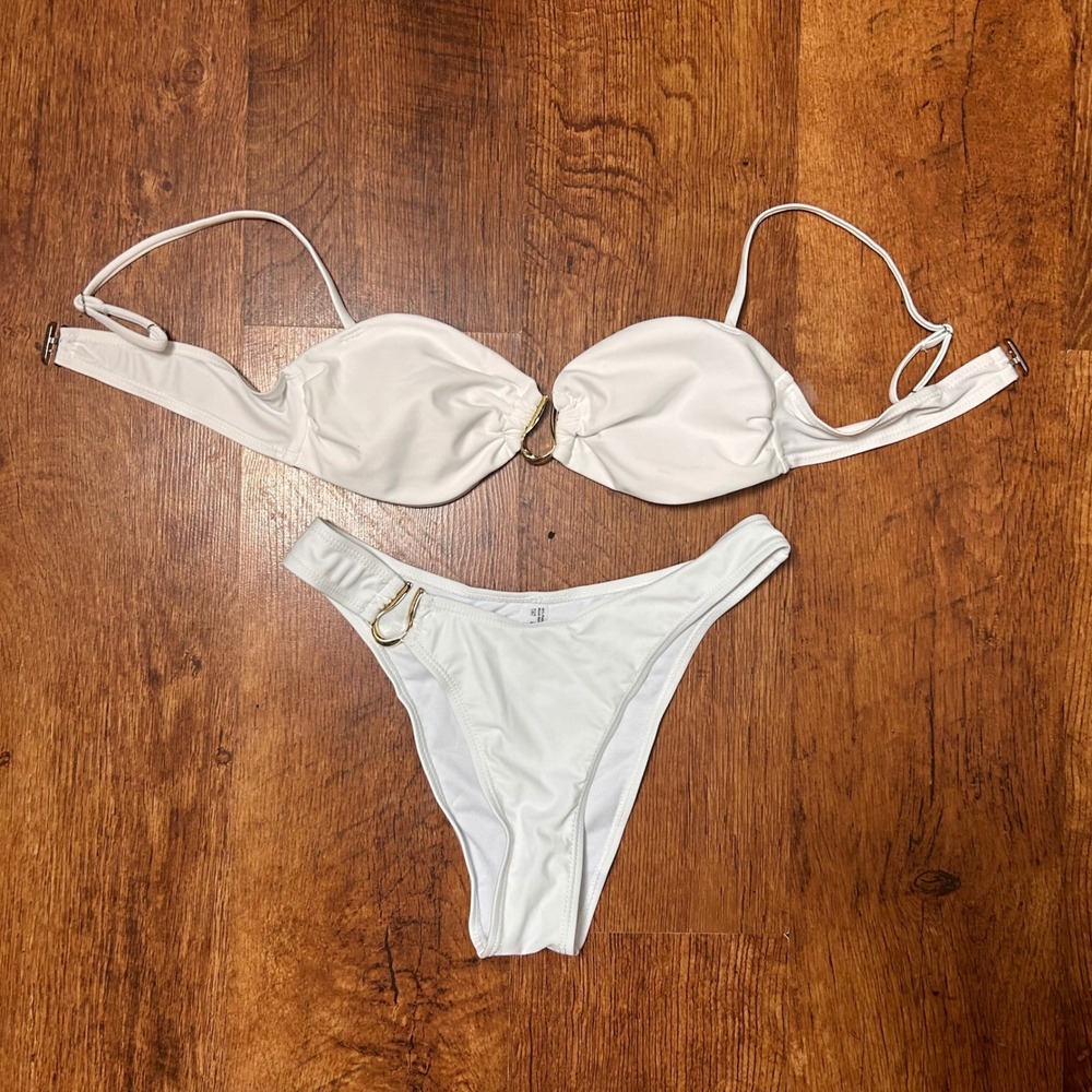 White Gold U-Ring Bandeau Bikini Set High Cut Two Piece Swimsuit Medium